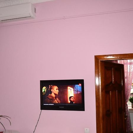 Apartment On Shevchenka Boulevard Тернопил Екстериор снимка