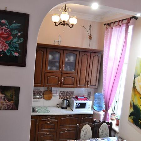 Apartment On Shevchenka Boulevard Тернопил Екстериор снимка