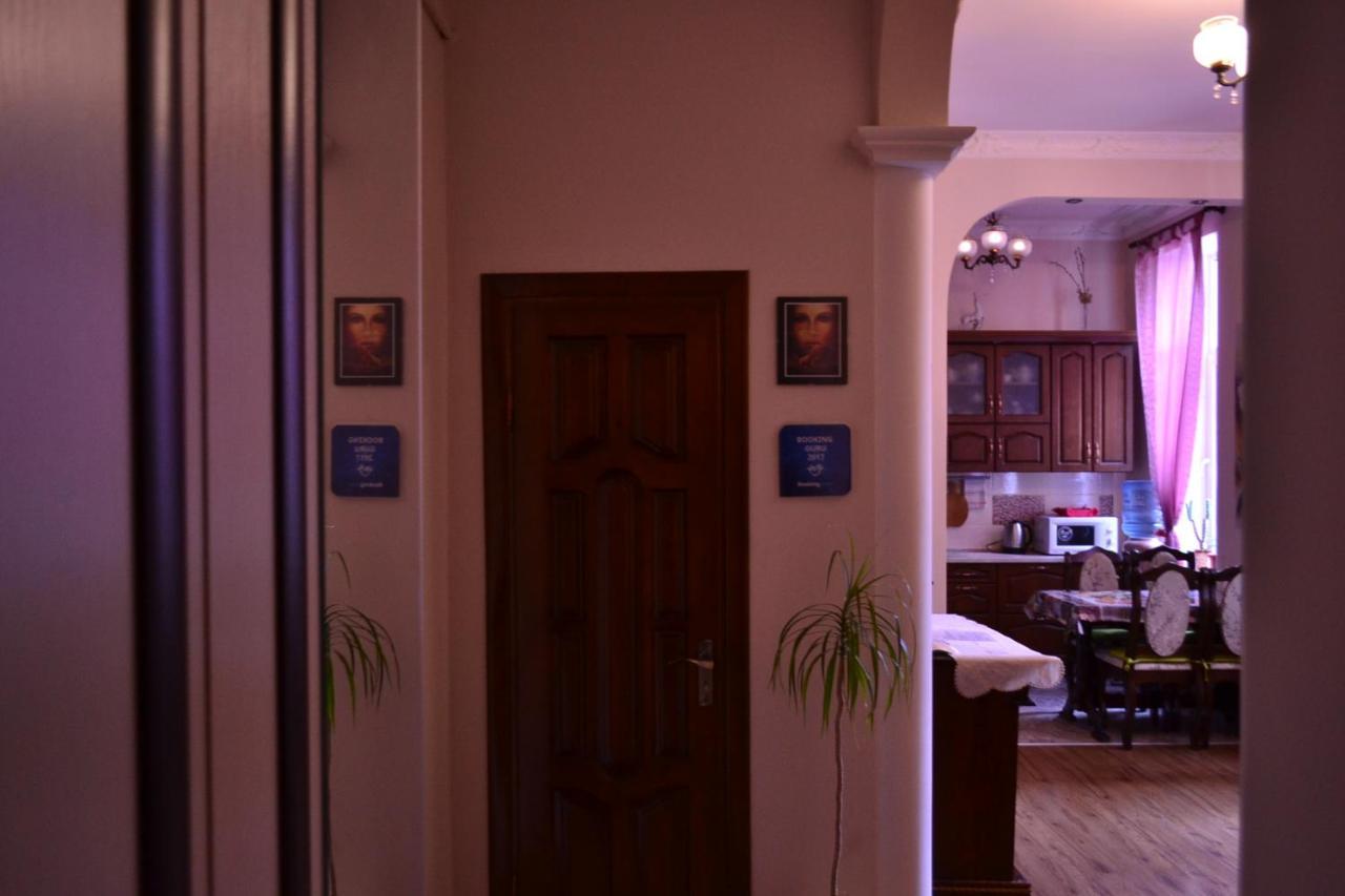 Apartment On Shevchenka Boulevard Тернопил Екстериор снимка