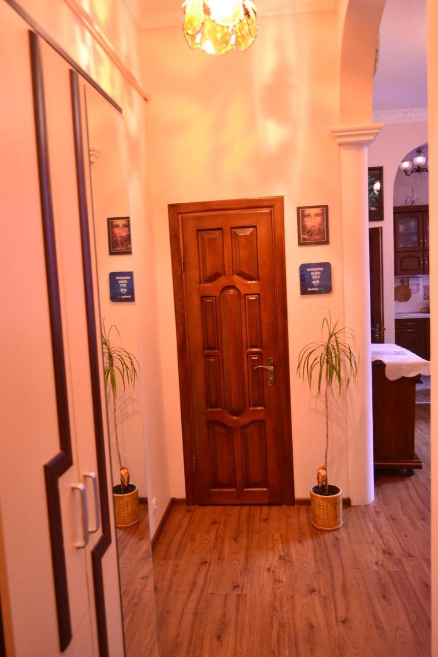 Apartment On Shevchenka Boulevard Тернопил Екстериор снимка